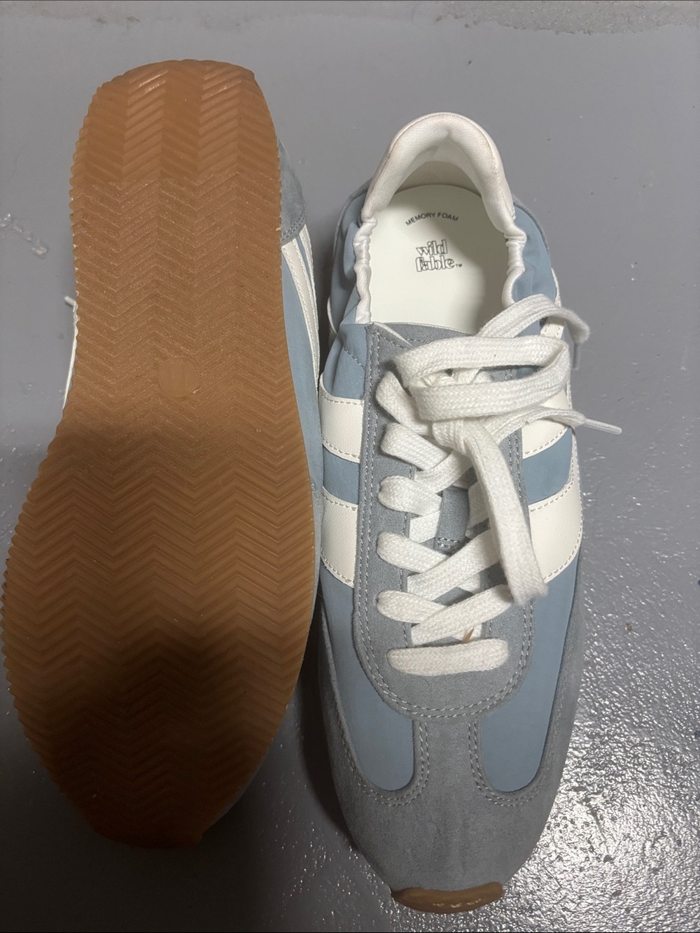 NWOT Wild Fable Light Blue and White Retro Runner Sneakers